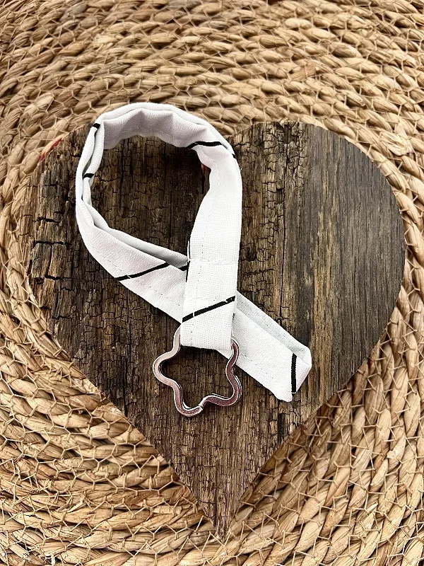 Schlüsselband weiß / schwarz